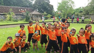 Photos of HR Pusdikbang Perhutanioffice