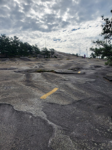 Walk-Up Trail Parking Lot - Thumbnail