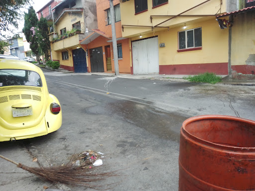 Barrio Roots