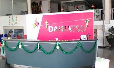 Photos of Daihatsu Armada Surabaya
