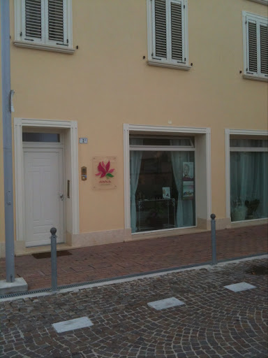 Anna Estetica & Benessere Di Grilli Anna - Thumbnail