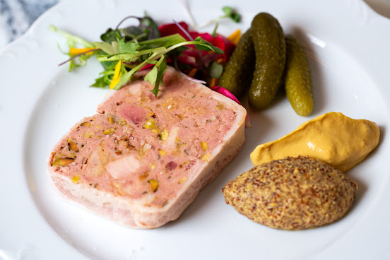 Brasserie Lundi by null