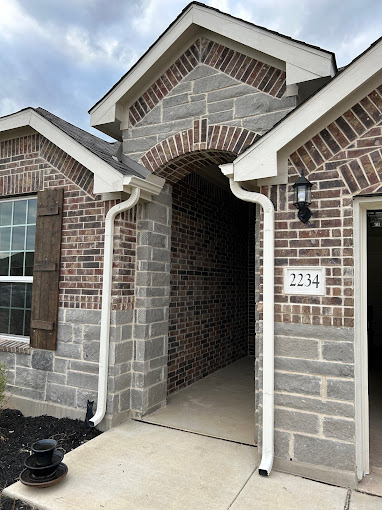 Lessard's Rain Gutters - Thumbnail