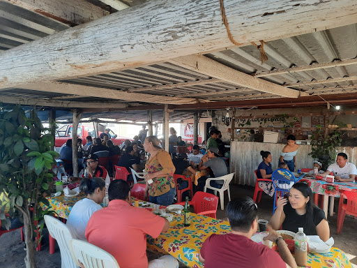 Birrieria "Los Vecinos"