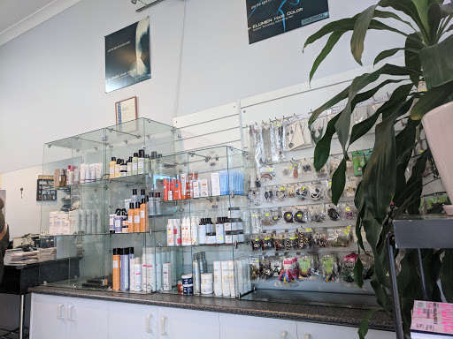 Yvonne Hair Design - Thumbnail