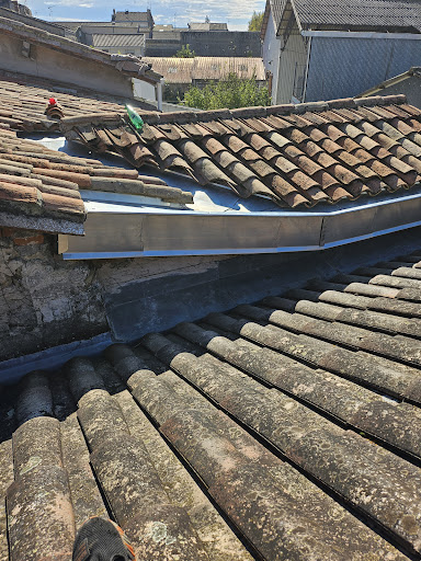 Photo de RM Zinguerie à Noaillan (33730)