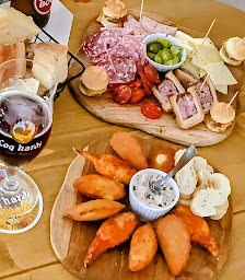 Photo n°20 de Bistrot du parking à Saint-Marcel (Bar à tapas)