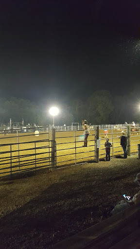 State Line Ranch & Home Logo