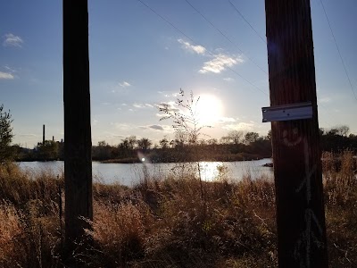 Prairie Park Fishery Trail/Sac and Fox Trail Fork