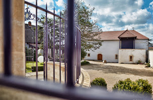 Photo n°1 de Domaine Magnien à Morey-Saint-Denis (Établissement vinicole)