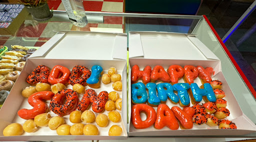 Big Daddy Donuts - Visual