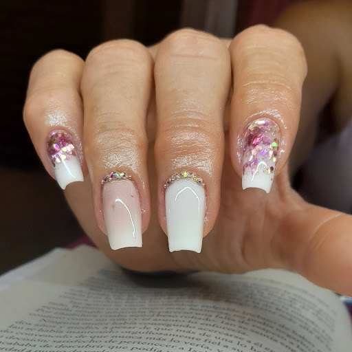 Lashes Aracely beauty studio&nails - Thumbnail