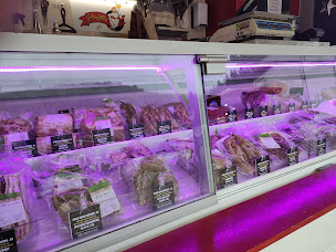 Photo n°22 de Poulette à Saint-Jean-de-Laur (Magasin de volailles)