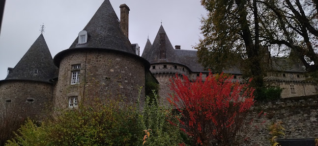 Arnac-Pompadour 19230 Arnac-Pompadour, France