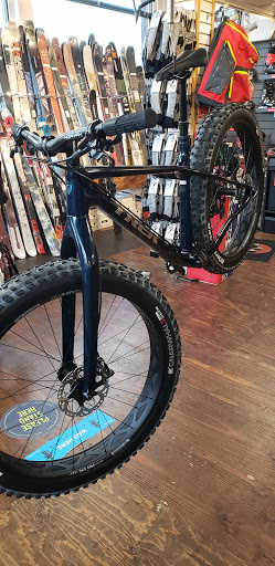 Competitive Edge Ski & Bike - Thumbnail