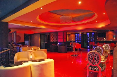 Photos of Club H2O