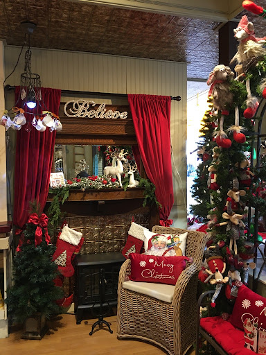 Lilaberry Home Decor - Thumbnail
