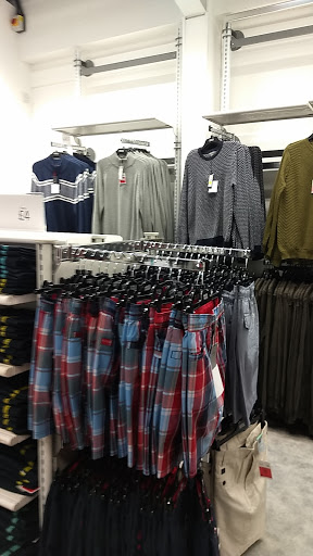 Marks & Spencer Ebbw Vale Festival Park Oulet - Thumbnail