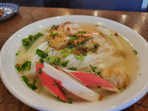 Mai's Vietnamese Restaurant - Thumbnail