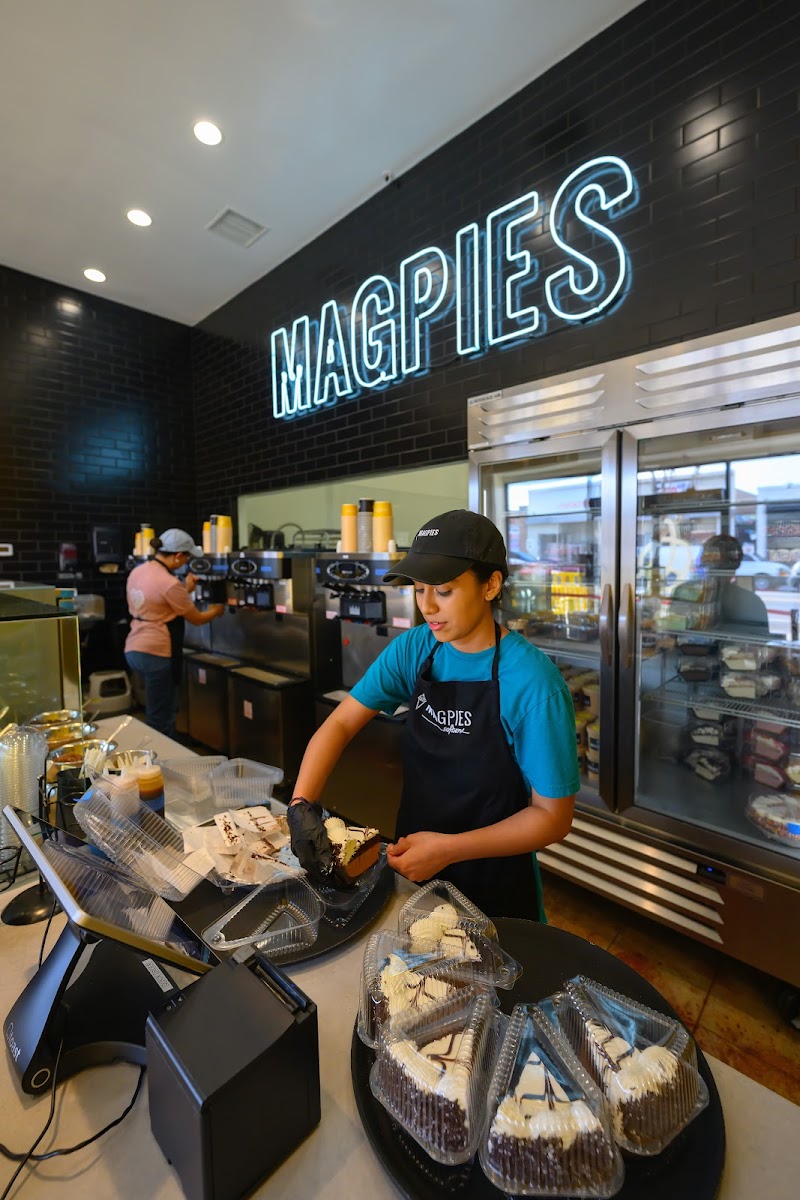 Magpies Softserve