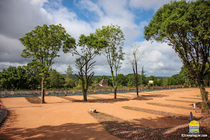 Photo n°2 de R2 CAMPING CAR à Rignac (Terrain pour camping-cars)