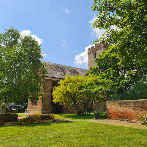 Maeldune Centre - Visual