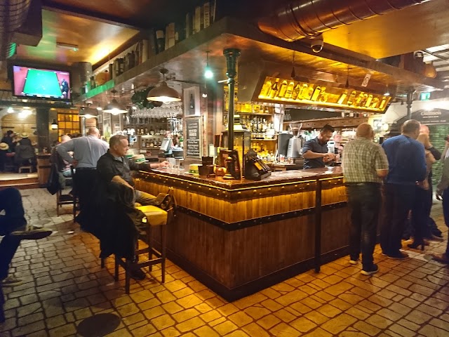 Vat House Bar