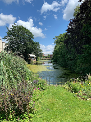 Castle Green - Visual