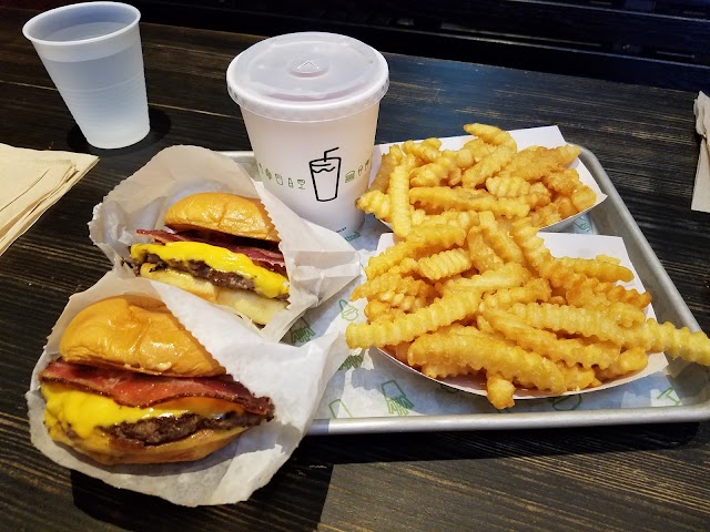 Shake Shack Flatbush - Barclays Ctr