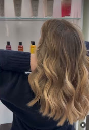 Photo n°21 de Camille Albane - Coiffeur Grenoble à Grenoble (Institut de beauté)