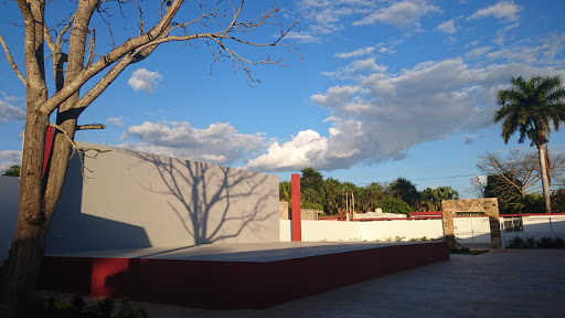 "Centro Educativo Y Cultural" Mtra. Graciella Torres Polanco