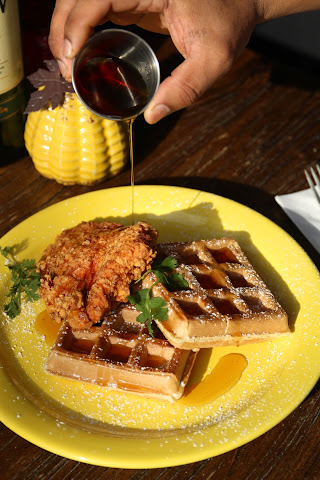 Bobby's Night Out by null