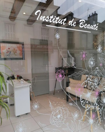 Del'fine esthétique - Salon de beauté