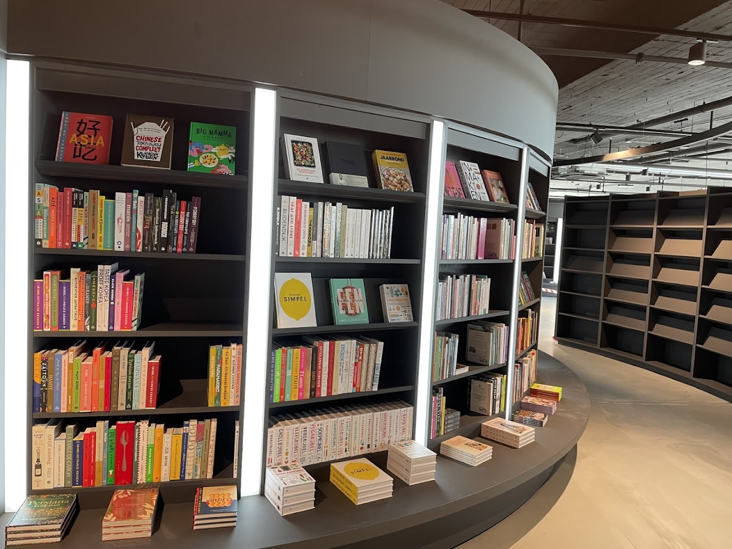 Boekhandel Dominicanen Heerlen — foto 2