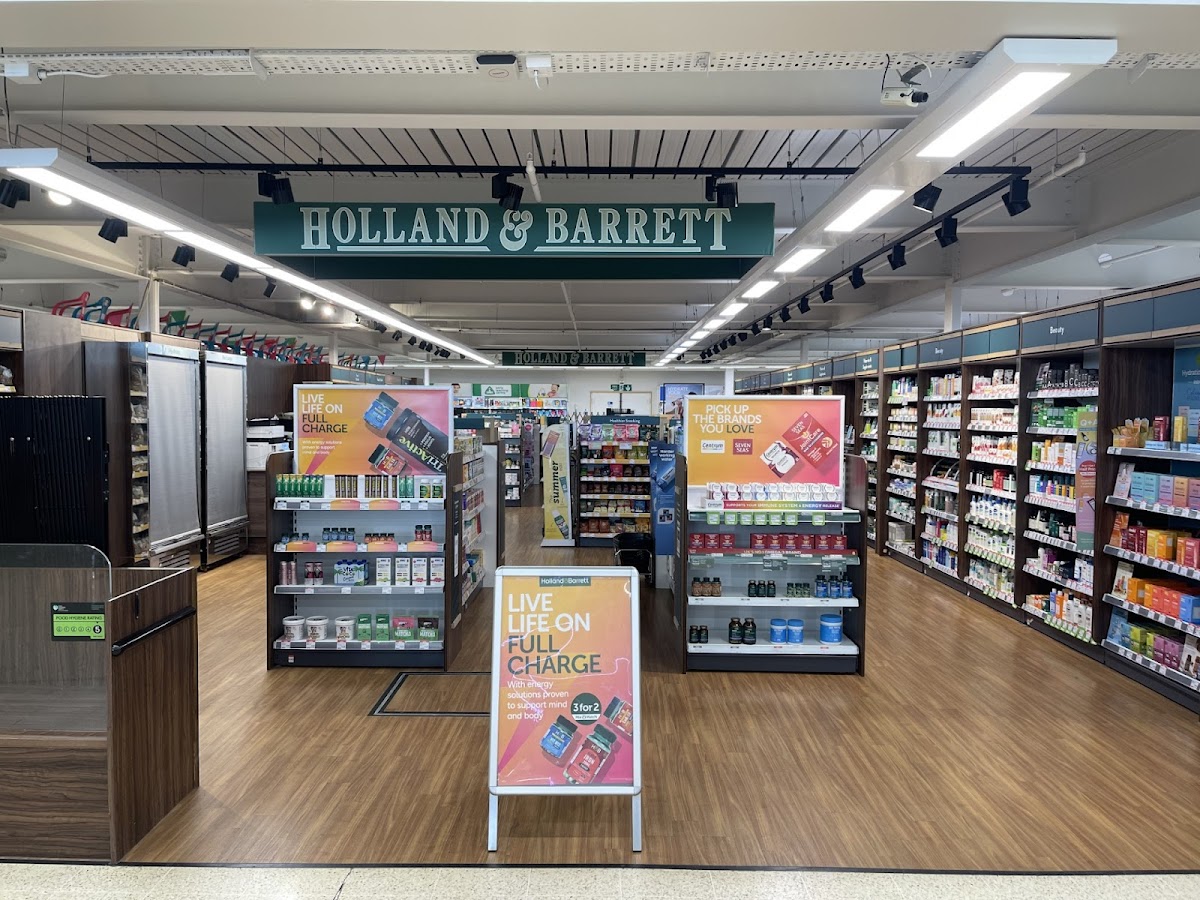 Holland & Barrett - Leeds Seacroft Tesco