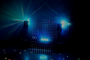 Photo n°1 de SOUNDANDCOM à Céret (Disc-jockey)