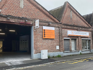Photo n°4 de E.B Carrosserie à Lille (Atelier de carrosserie automobile)