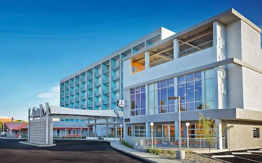 Graduate Tempe Logo