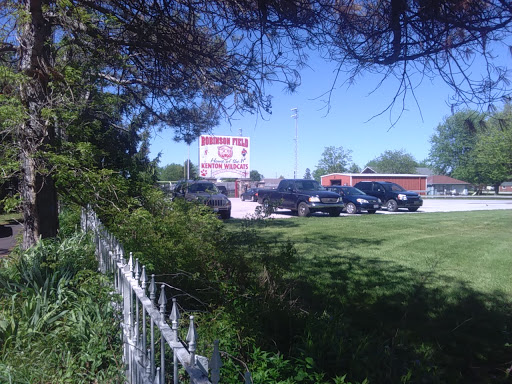 Robinson Field - Visual