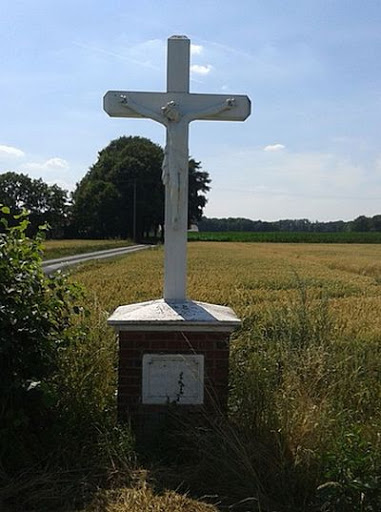 Holzkreuz am Hof Telges-Homann - Thumbnail