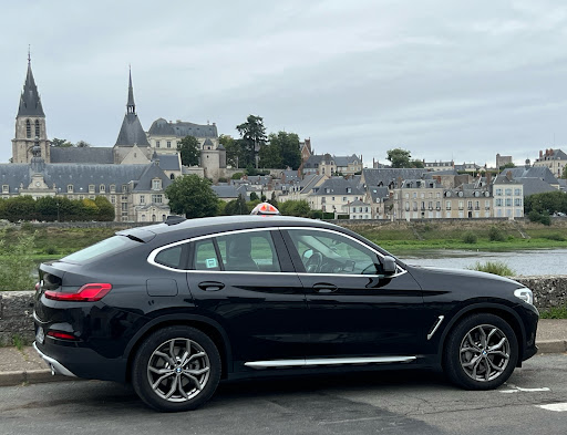 SOPHIE TAXI