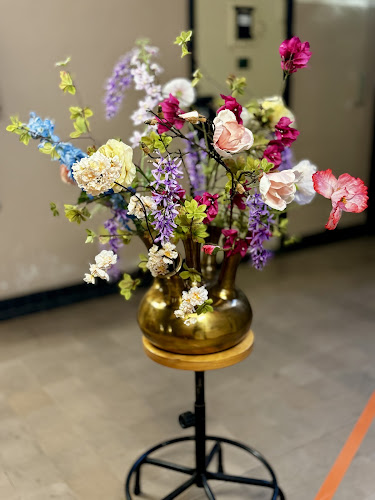 House of Silky Stones, bekend van de mooiste Zijden bloemen & Kunstbloemen | Utrecht telefoonnummer