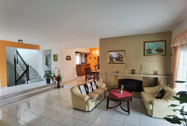 Kretaland real estate agency - Κτηματομεσιτικό γραφείο