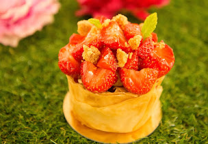 Photo n°3 de UN PETIT GÂTEAU à Toulouse (Pâtisserie)