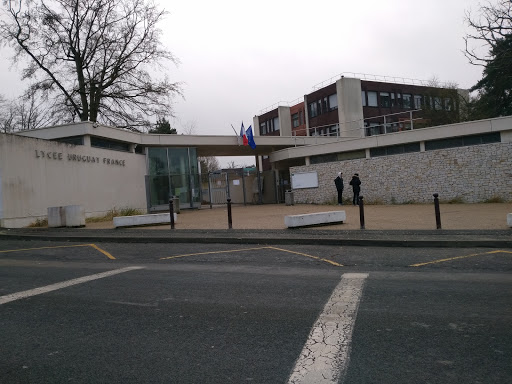 Uruguay-France High School