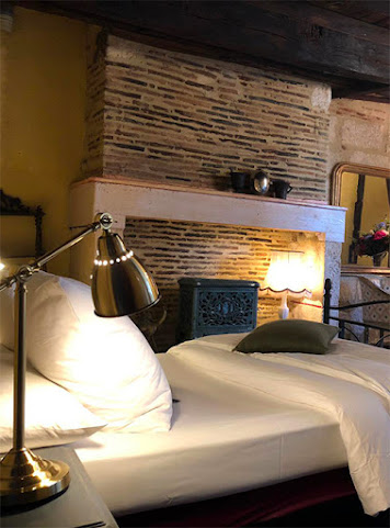 Le Colombier de Cyrano et Roxane by null