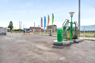 Photo n°13 de Eléphant Bleu à Robion (Service de lavage haute pression)