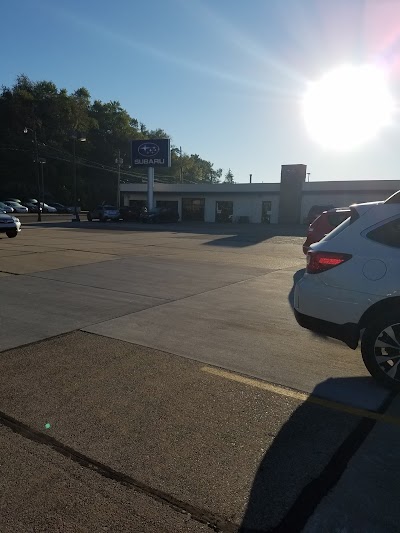Photos of Louis Thomas Subaru Inc