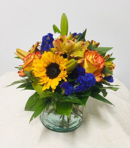 House of Flowers & Gifts - Thumbnail