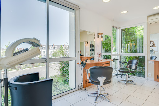 Artiste Coiffure - Thumbnail